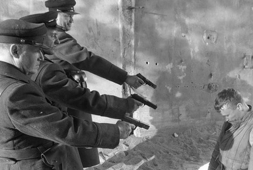 Военный трибунал приговор изменнику Родины Долину к расстрелу 1966 год
