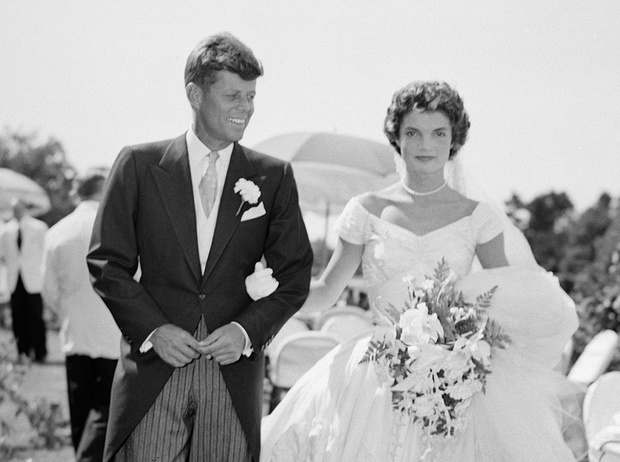 Свадьба Джона Кеннеди и Жаклин Бувье в 1953 году