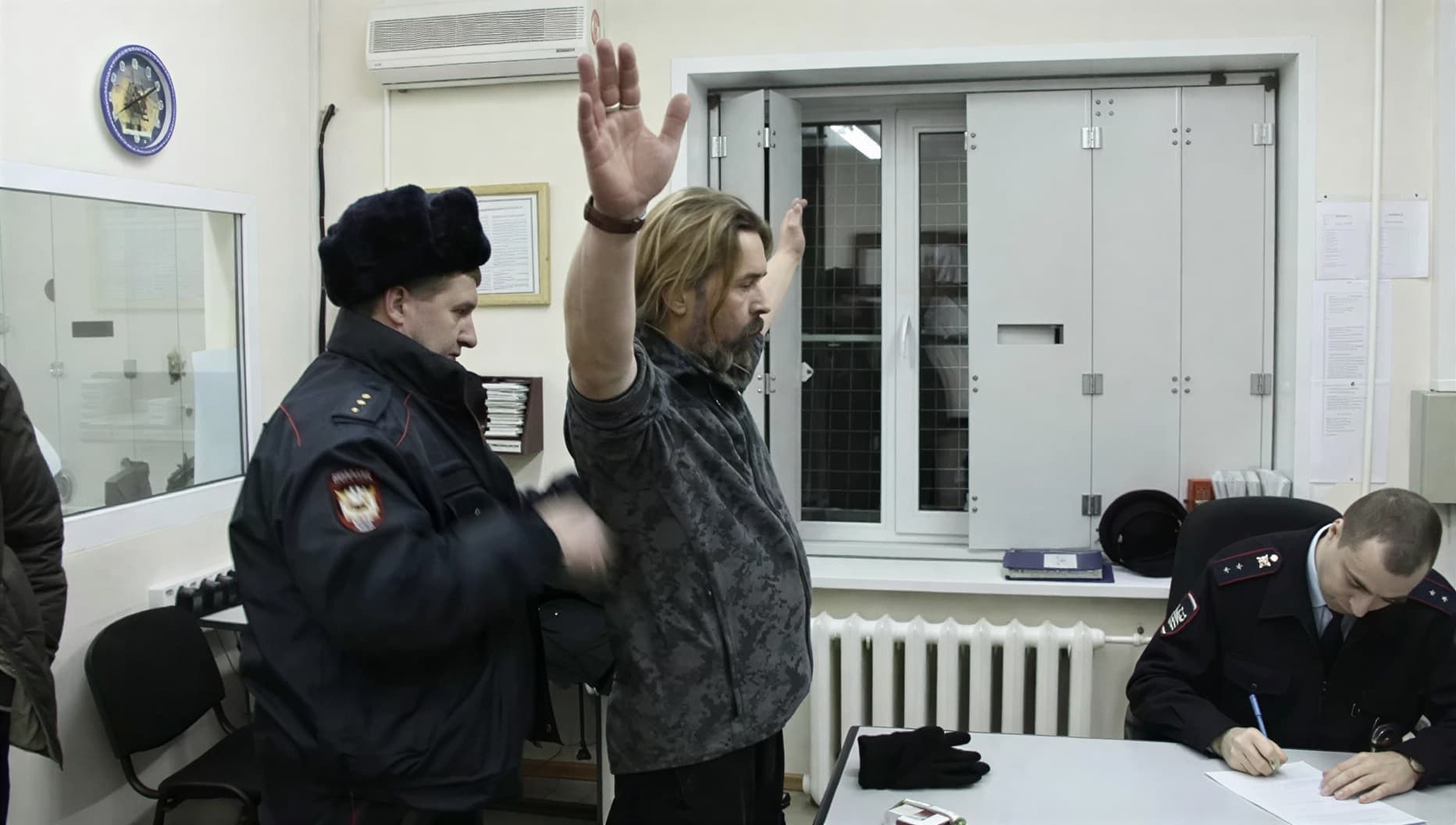 Аэропорт Толмачёво в Новосибирске, где в 2014 году был задержан Паук Троицкий