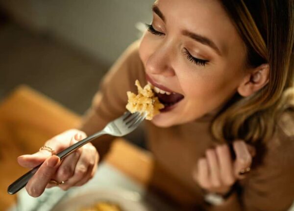 Почему нос важнее языка: как обоняние создает то, что мы называем вкусом