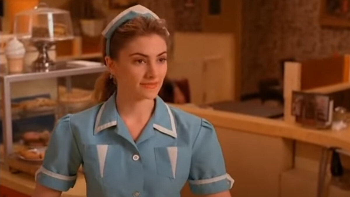 Мэдхен Амик в роли Шелли Джонсон в сериале Твин Пикс, 1990 год