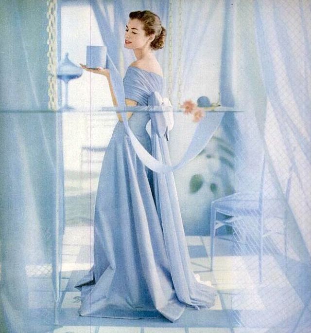 Реклама Soft-Weve, Ян Рилэндер в голубом атласе от Фабиани, 1958 год