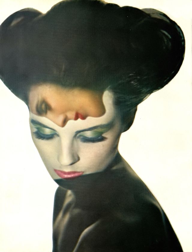 Тилли Тиццани в образе Дианы, макияж Germaine Monteil, фото Мелвина Сокольски, Harper's Bazaar, апрель 1964