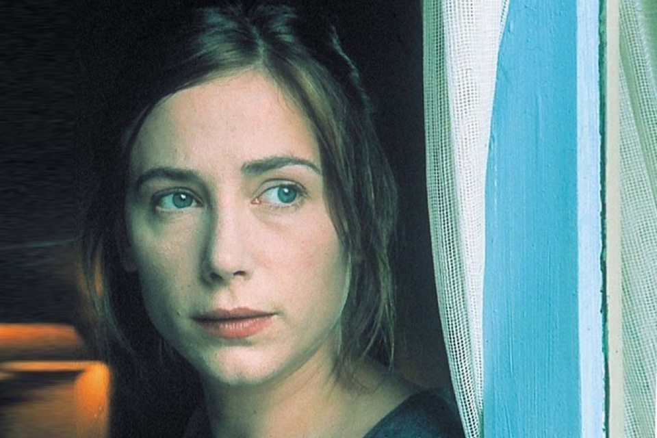 Жюли Депардье в роли Жанны-Мари в фильме &laquo;Маленькая Лили&raquo;, 2003 год
