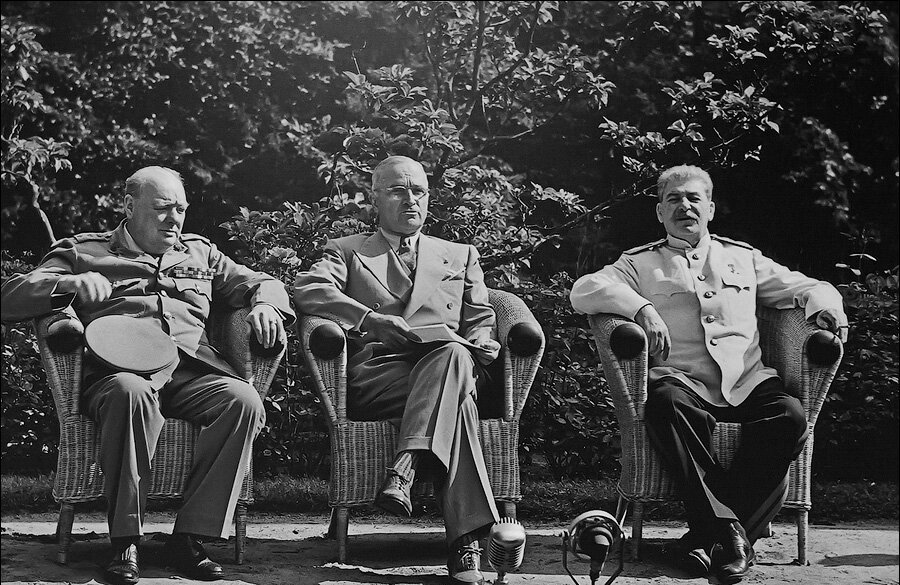 Потсдамская конференция. Черчилль, Трумэн и Сталин, июнь 1945 года, фото Евгения Халдея