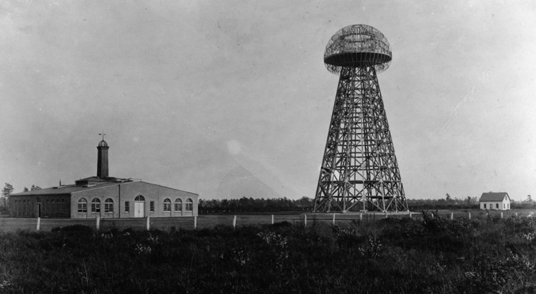 Башня Ворденклиф на Лонг-Айленде, 1904 год, проект беспроводной передачи энергии Николы Теслы