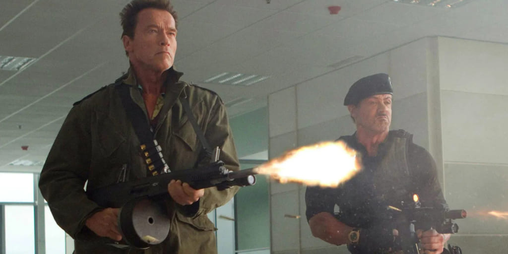 Сталлоне и Шварценеггер в Неудержимых The Expendables 2010