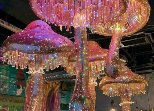 Странный декор: 22 фото из реальных домов, которые не поддаются объяснению
