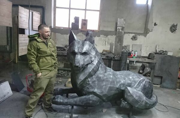 30 невероятных вещей, выкованных из металла вручную