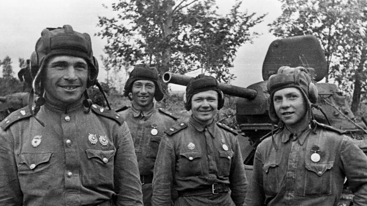 Советские танкисты, 1943 год
