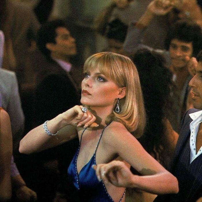 Мишель Пфайффер в роли Эльвиры Хэнкок в фильме Лицо со шрамом, 1983