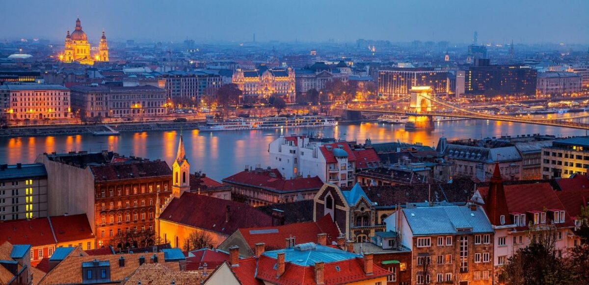 Bigpicture ru kryshi vechernego budapeshta