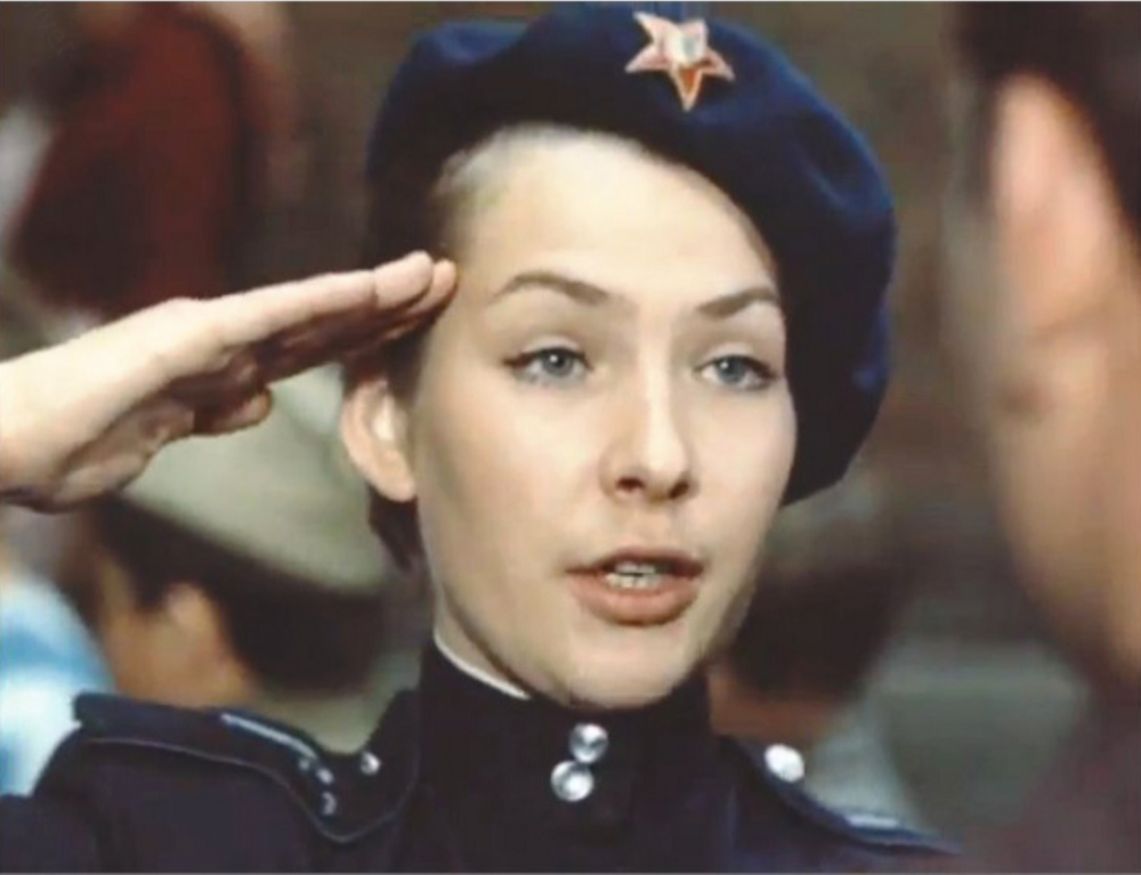 Наталья Данилова в роли Вари Синичкиной фильм Место встречи изменить нельзя 1979 кадр