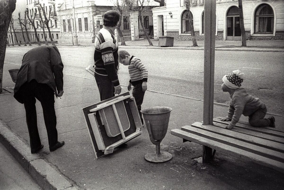 Люди на улице Сыктывкара, 1980-е, Сергей Зиновьев