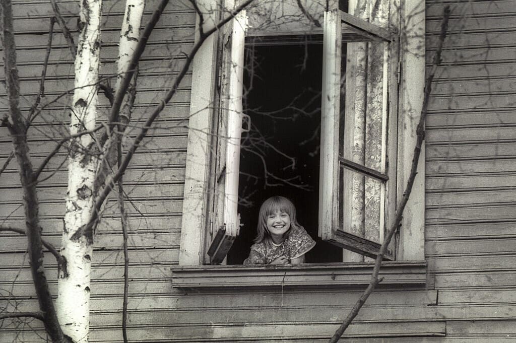 Городская сцена на улице Сыктывкара, 1980-е, Сергей Зиновьев